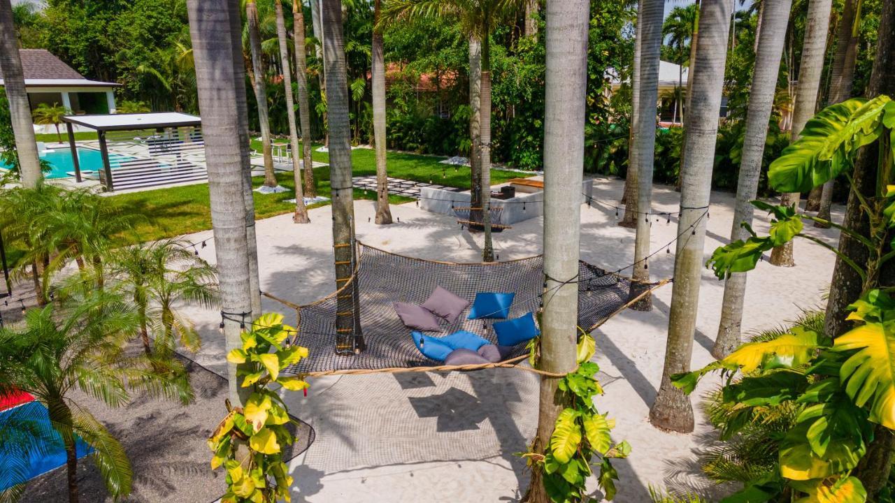 Villa Fantastic North By The Glamhomes